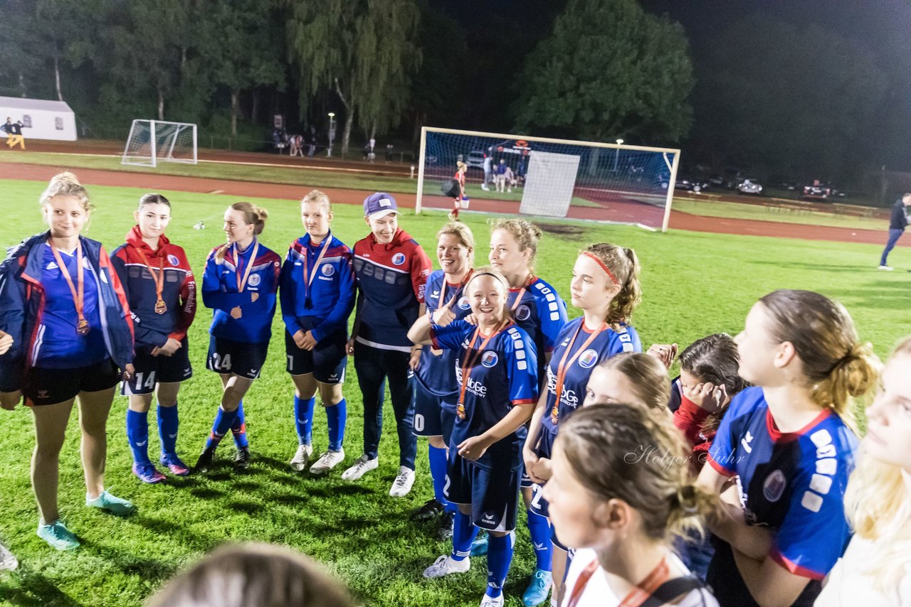 Bild 195 - Loewinnen-Cup